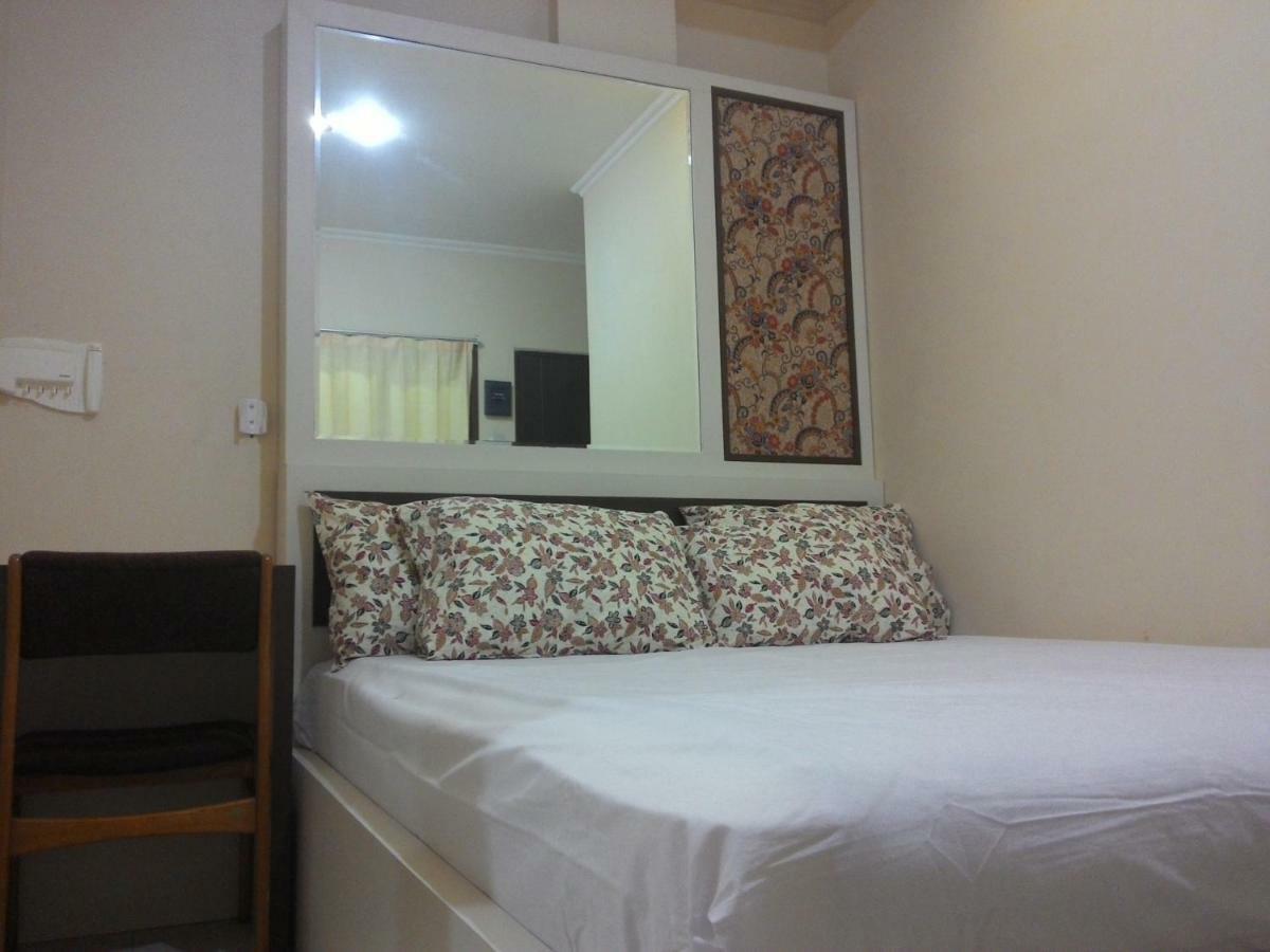 Kantos Guest House Jakarta Exterior photo