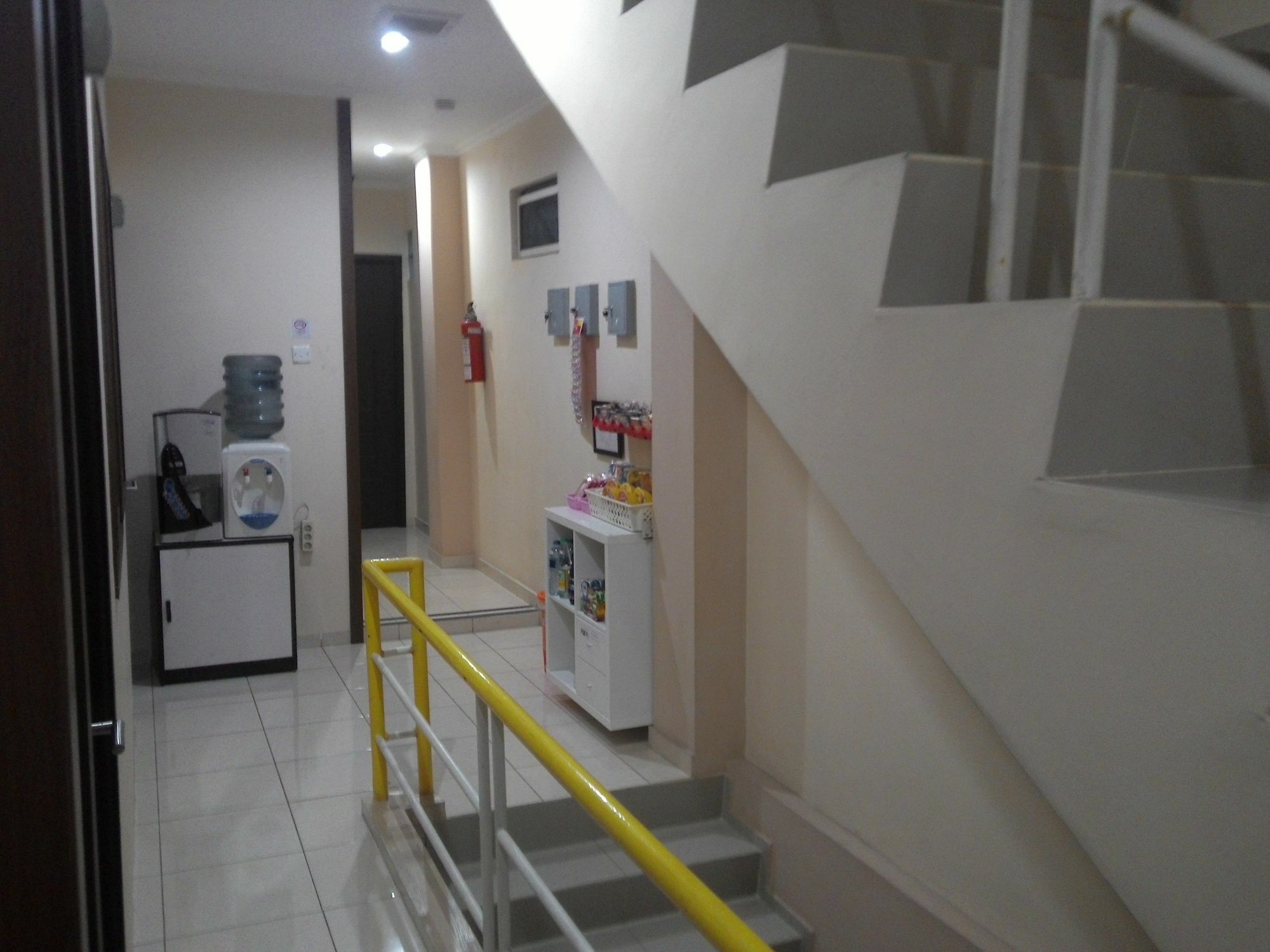 Kantos Guest House Jakarta Exterior photo
